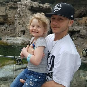 Meet your Posher, Carl